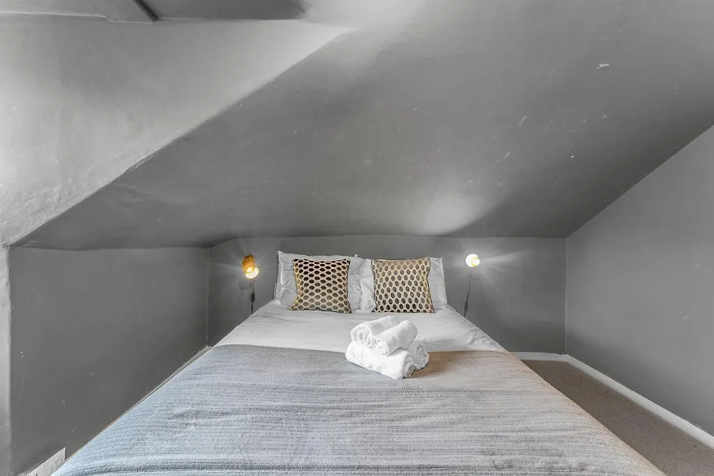 דירה אדינבורו Super Spacious 4 Bed, Sleeps 6